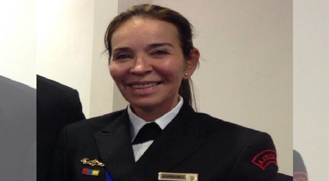 Designan a vicealmirante Celsa Bautista como ministra del Servicio Penitenciario