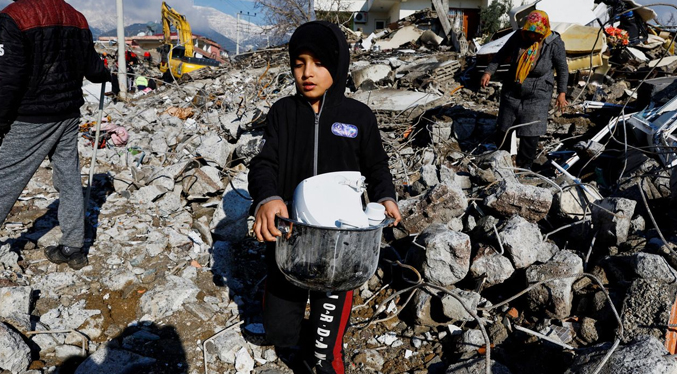 Más de siete millones de niños son afectados por los terremoto de Turquía y Siria según la Unicef