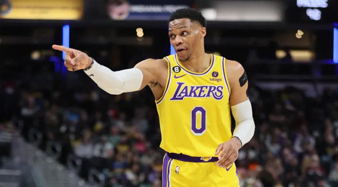 Fuente AP: Lakers ceden a Westbrook quien jugará en Utah