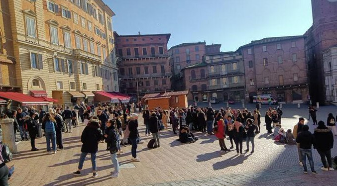 Una ciudad de Italia cierra escuelas y museos por pequeños sismos
