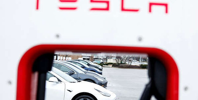 Gobierno de EEUU logra acuerdo con Elon Musk por cargadores de autos eléctricos