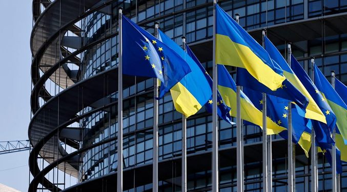Unión Europea aprueba otros 500 millones de euros para enviar armas a Ucrania