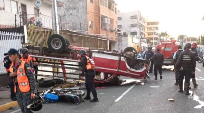 Accidente de camión deja cuatro muertos y 16 heridos en Portuguesa