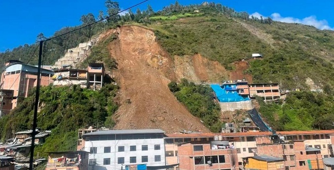 Al menos nueve personas mueren por alud en el sur de Perú