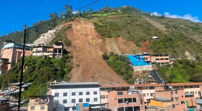 Sube a 15 el número de fallecidos por alud en el sur de Perú