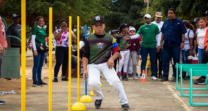 Alcaldía de Maracaibo celebra el Día de la Juventud con actividades deportivas