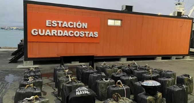 Policía de Ecuador decomisó ocho mil 780 kilos de cocaína con destino a Bélgica
