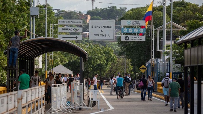 Desde este 1-F exigirán documentación a carros particulares para cruzar la frontera con Colombia