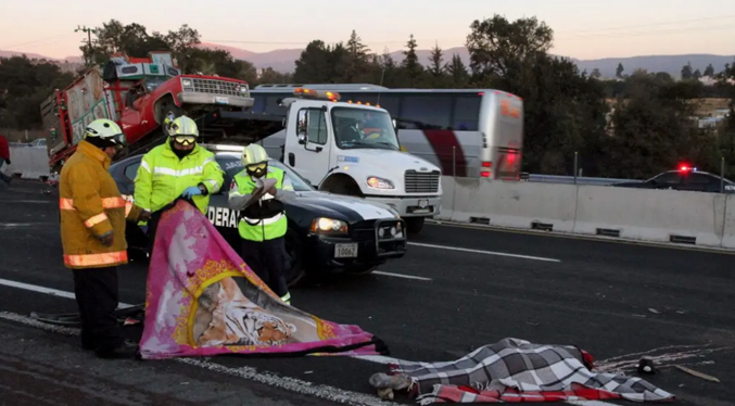 Al menos tres personas mueren y más de 20 heridas en un accidente en México