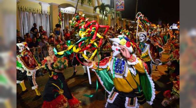 Barranquilla se alista para el desfile de la tradicional Guacherna