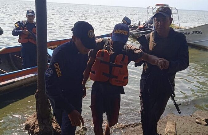 Piratas del Lago dejan amordazado entre los manglares a pescador luego de robarlo