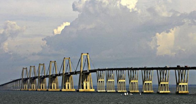 Advierten sobre daños en el Puente sobre el Lago de Maracaibo