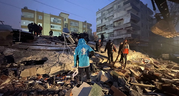 Turquía declara siete días de duelo nacional por las víctimas de los terremotos