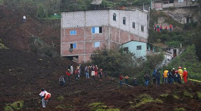Al menos 16 fallecidos tras alud en zona andina de Ecuador