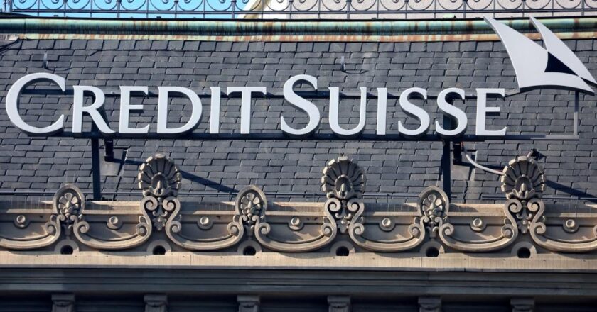 Banco UBS habría propuesto $ 1.000 millones por el Credit Suisse