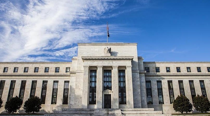 La Fed anuncia que prestó casi 12 mil millones a bancos de EEUU