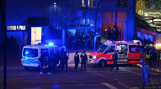 Seis personas fallecen durante tiroteo en una iglesia de Testigos de Jehová en Hamburgo