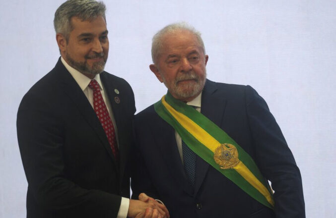 Lula afirma que respetará los derechos de Paraguay en la hidroeléctrica Itaipú en negociaciones