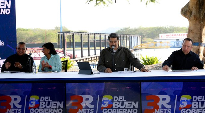 Maduro: A los corruptos los vamos a detener caiga quien caiga