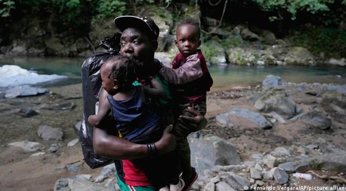 Unicef avisa de un número récord de menores migrantes por la selva del Darién