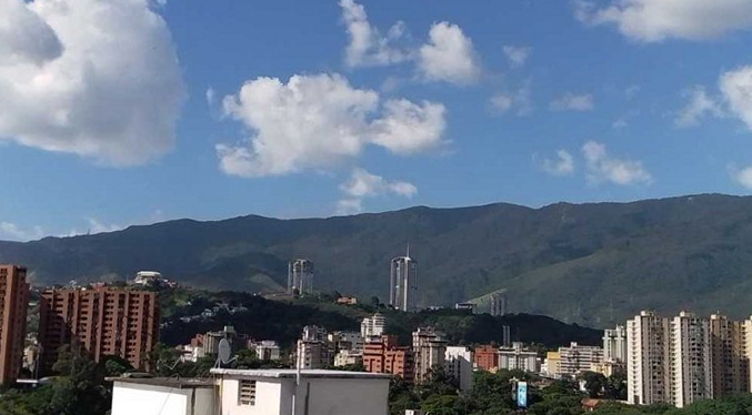 Venezuela amanece con escasa nubosidad