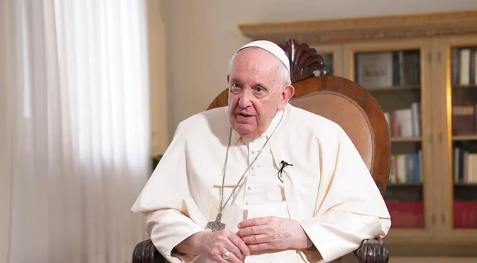 Papa insta a la Iglesia Latinoamérica a dar prioridad a la lucha contra abusos sexuales