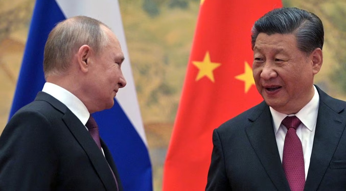 Reuters: Xi podría visitar a Putin y hablar con Zelenskiy la próxima semana