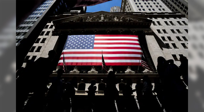 EEUU: Quiebra causa profunda caída de bancos en Wall Street