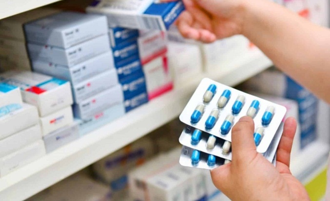 Venta de medicamentos cae 14 % en comparación con el año pasado