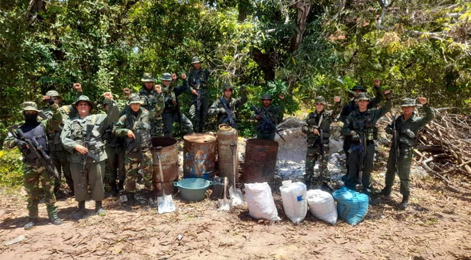 Destruyen túnel para procesamiento de drogas en Bolívar