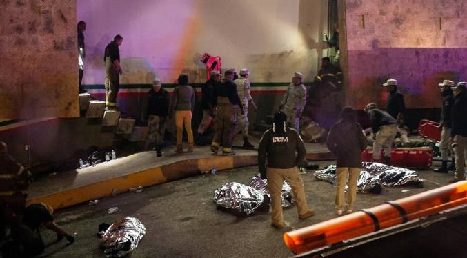 Elevan a 41 la cifra de muertos por incendio en Ciudad Juárez: 12 son venezolanos