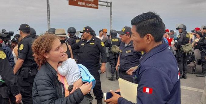 Venezuela pide respeto a derechos de migrantes varados en frontera Perú –Chile