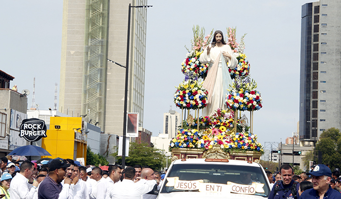 Jesús de la Misericordia recorre en caravana las calles de Maracaibo este domingo