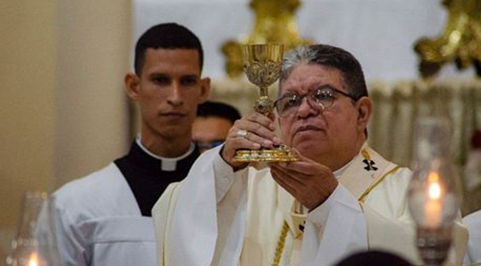 Monseñor José Luis Azuaje celebra la misa crismal en Maracaibo (Video)