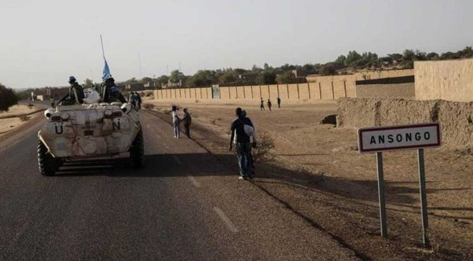 Cuatro muertos en ataque contra convoy humanitario gubernamental en Mali