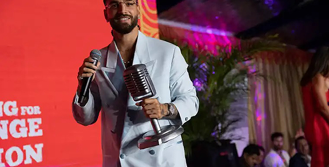 Maluma, premiado por usar la música para un cambio positivo en la juventud