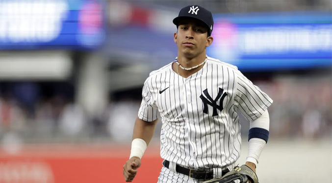 Yankees valoran la versatilidad del venezolano Oswaldo Cabrera