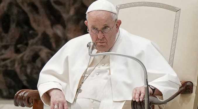 El Papa pide a centros católicos que respondan las necesidades de los excluidos