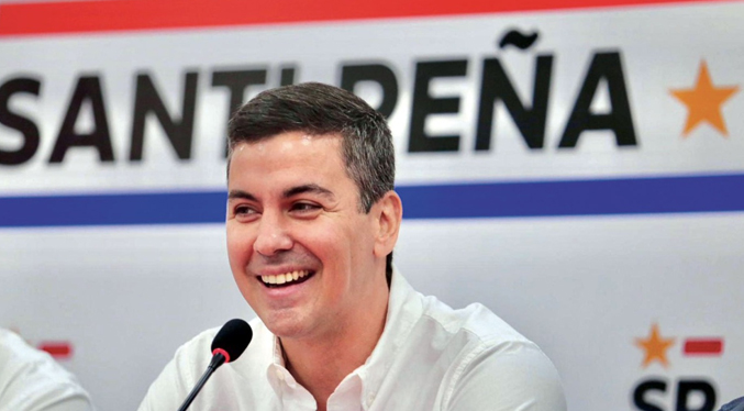 El oficialista Santiago Peña encabeza el conteo de votos en presidenciales de Paraguay