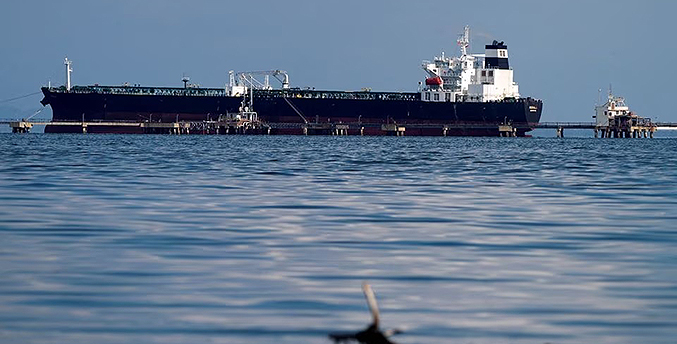 Exportaciones de petróleo de Venezuela en marzo aumentan con superpetroleros y cargamentos de Chevron