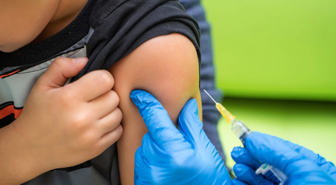 OPS advierte brotes de enfermedades en América por falta de vacunación