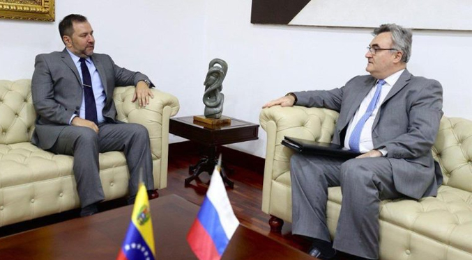 Venezuela revisa junto a Rusia la agenda común