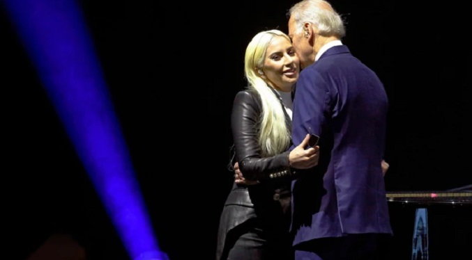 Biden concede cargo a Lady Gaga en la Casa Blanca