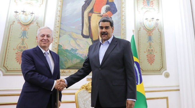 Maduro recibe en Miraflores al embajador de Brasil para el Cambio Climático