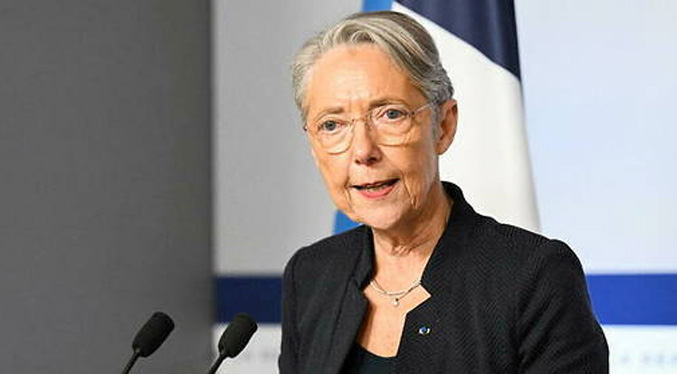 El gobierno francés aplaza su reforma migratoria por falta de mayoría