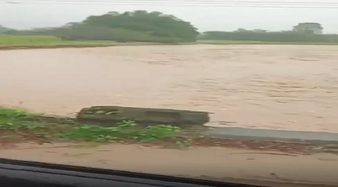Lluvias en Táchira dejan puentes a punto del colapso