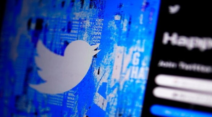 Twitter retira marcas azules en algunas de sus cuentas