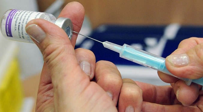 Aprueban una nueva vacuna contra el neumococo para menores