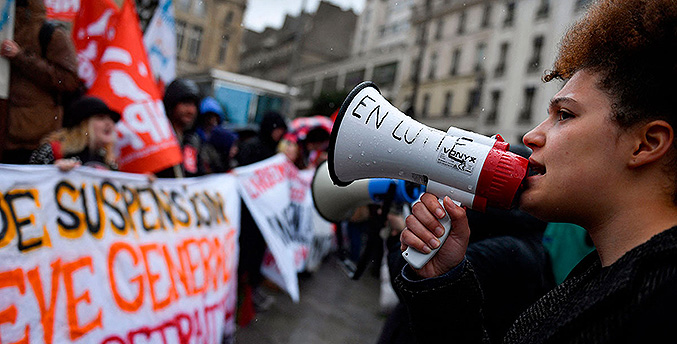 Francia espera una decisión clave sobre la impopular reforma de las pensiones