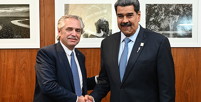 Argentina sobre reunión de Fernández con Maduro: Se quedaron con el mundo del expresidente interino